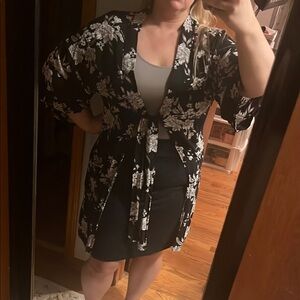 Spiritual Gangster Black, Grey & White Floral Tunic